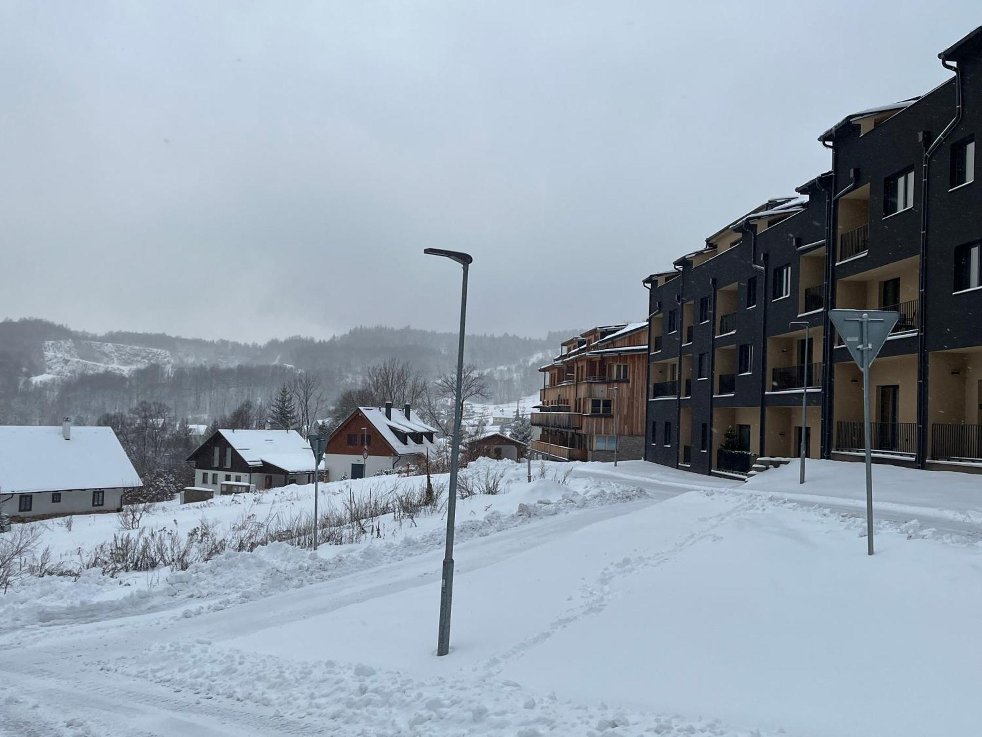 Apartman Hruska Černý Dŭl Exterior photo